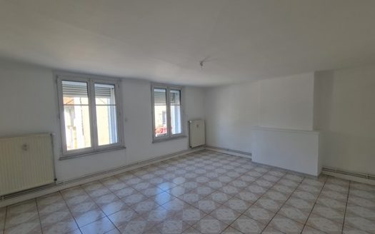 F3 spacieux 95m² proche commodités