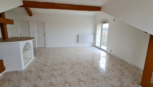 Au calme F3 mansardé