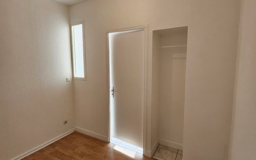 Appartement F1 – chauffage compris – rue Jeanne d&rsquo;Arc