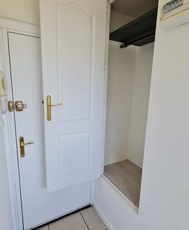 Studio avec lit escamotable – chauffage compris