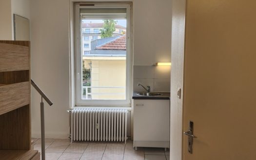 Studio proche Artem et transports – chauffage compris