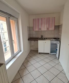 Grand Studio proche gare – chauffage compris