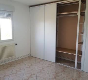 F3 au calme avec balcon – DISPONIBLE FIN AOUT
